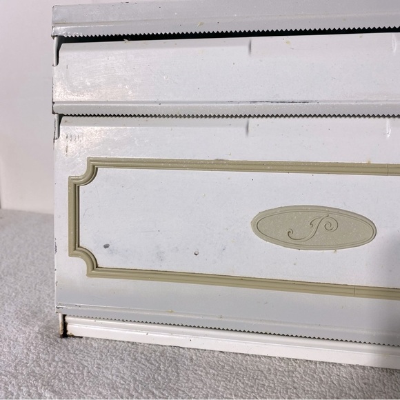 Vintage Ekco Unlimited White Metal Saran Wrap Tin Foil Paper Towel Dispenser - Picture 15 of 16